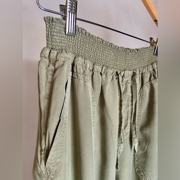 Love Tree Women's High Rise Joggers Size L Olive - Picture 4 of 5